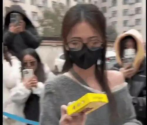 娱乐吃瓜爆料素材图片  第3张