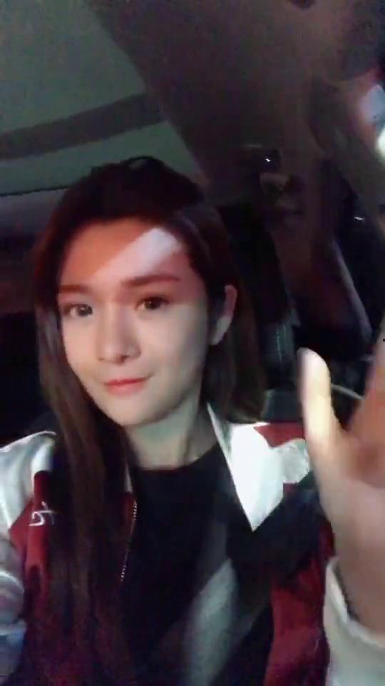 娱乐吃瓜酱男朋友一块钱,娱乐吃瓜酱男朋友的神秘礼物 第2张 娱乐吃瓜酱男朋友一块钱,娱乐吃瓜酱男朋友的神秘礼物 第2张