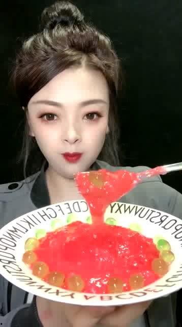 娱乐吃瓜酱男朋友妈妈,揭秘男朋友妈妈的神秘面纱  第2张