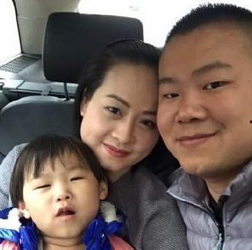 娱乐圈互相吃瓜,揭秘明星之间的“暗战”与“情仇” 第3张 娱乐圈互相吃瓜,揭秘明星之间的“暗战”与“情仇” 第3张