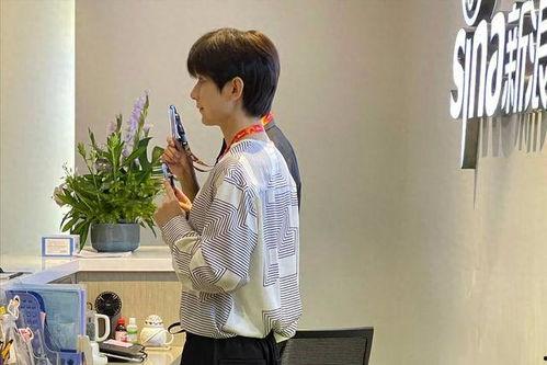 吃瓜娱乐成毅,吃瓜娱乐背后的实力派演员  第3张