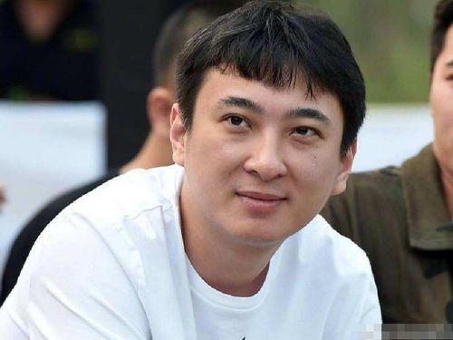 娱乐圈吃瓜男生是谁  第3张