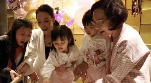 娱乐圈吃瓜爆料弟弟姐姐,揭秘“吃瓜”背后的弟弟与姐姐恩怨情仇 第3张 娱乐圈吃瓜爆料弟弟姐姐,揭秘“吃瓜”背后的弟弟与姐姐恩怨情仇 第3张