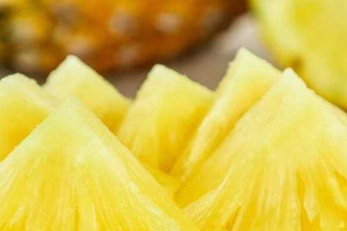 娱乐菠萝吃瓜,揭秘娱乐圈那些吃瓜群众的幕后故事  第3张